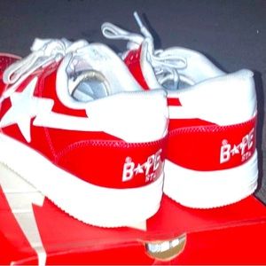 Nike red vapes size 7.5